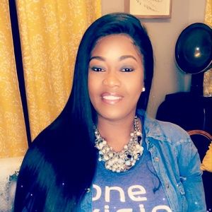 Meet your Posher, Natisha